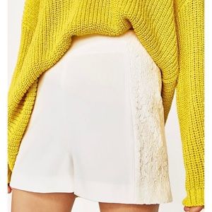 Zara White High Waisted Lace Side Shorts